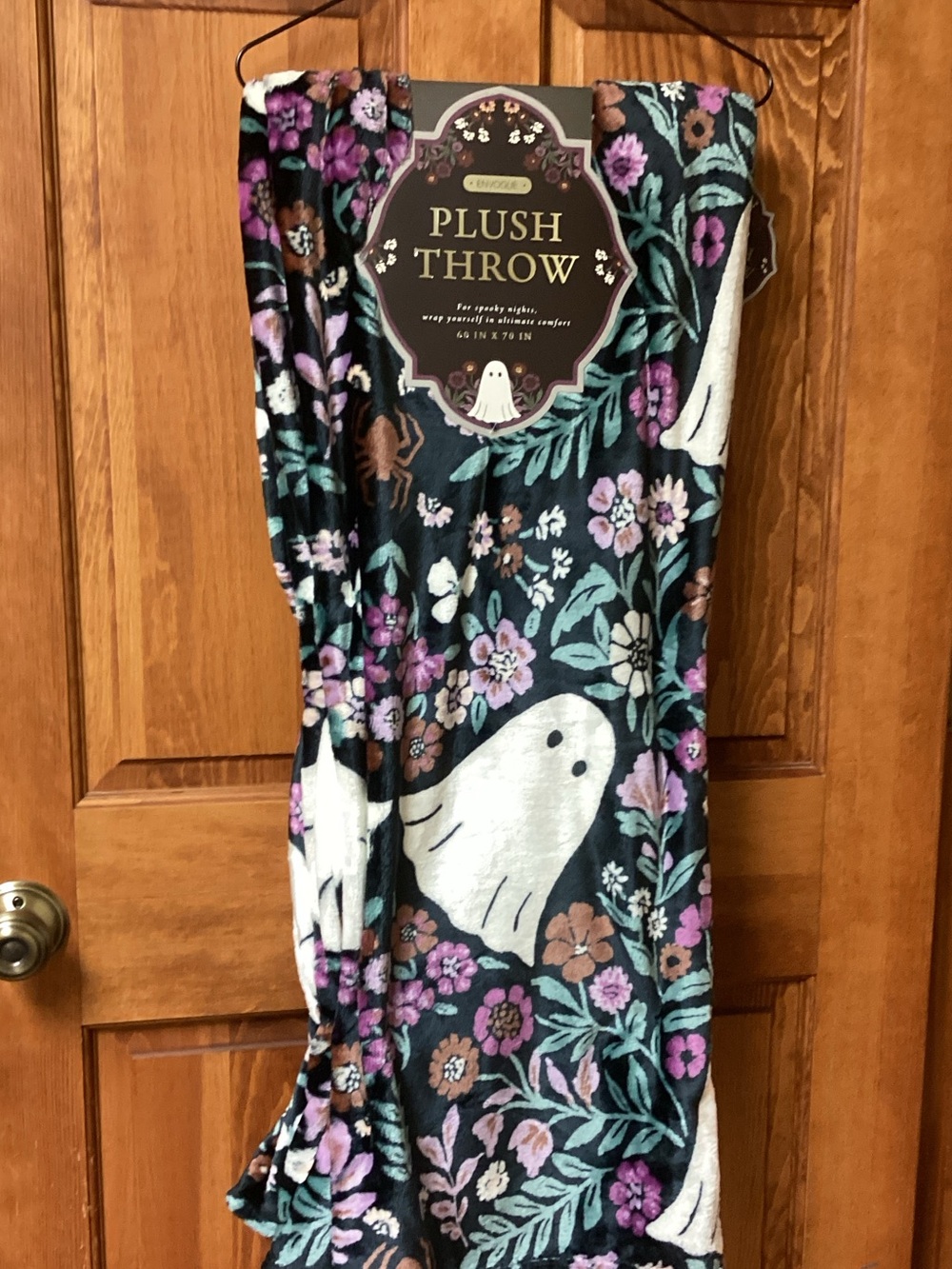 Envogue Floral Ghost Halloween Plush Blanket